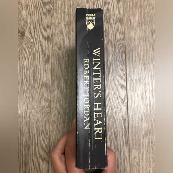 Wheel of Time by Robert Jordan Bookset 7-9 - Picture 9 of 10